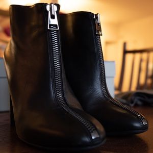 TOM FORD ANKLE BOOTIES